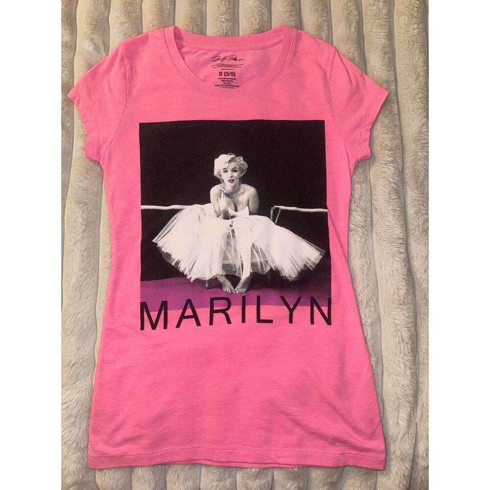 Marilyn Monroe Youth T- Shirt Pink Marilyn Monroe  Size S